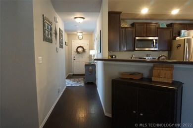 873 E 147th St S, Glenpool, OK 74033 - photo 4