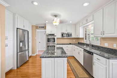 10217 Buckwood Dr, El Paso, TX 79925 - photo 7