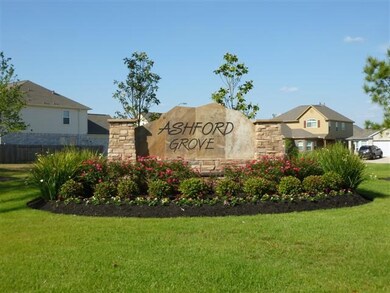 10903 Woodland Leaf Ln, Tomball, TX 77375 - photo 4