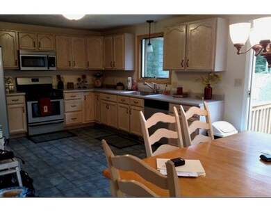 200 Forest St, Rockland, MA 02370 - photo 5