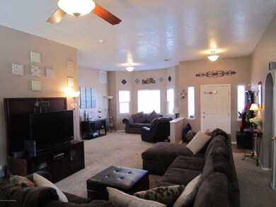 4805 Kingsway Dr, Farmington, NM 87402 - photo 4