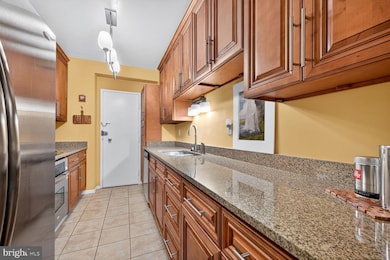 Watson Place unit B-1G, Washington, DC 20016 - photo 7