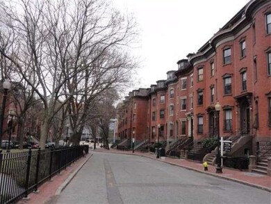 17 Worcester Square unit 3, Boston, MA 02118 - photo 2