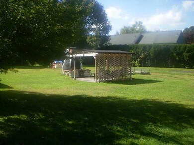 Yard/Garden.
