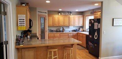 580 S Vannoy Creek Rd, Grants Pass, OR 97526 - photo 4