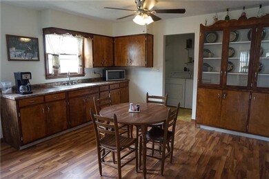 120 S Hughes St, Columbus, IN 47201 - photo 6