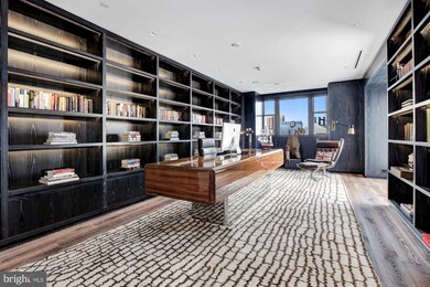 The Ritz-Carlton Residences, Baltimore, MD 21230 - photo 2