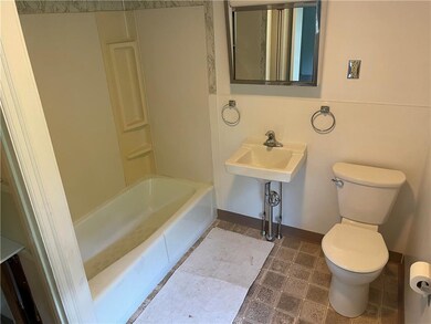 1956 Delabole Rd unit 3, Pen Argyl, PA 18072 - photo 5