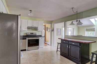 91 Wentworth Dr, Bedford, NH 03110 - photo 7