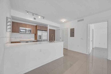 Cassa Brickell unit 302, Miami, FL 33129 - photo 7