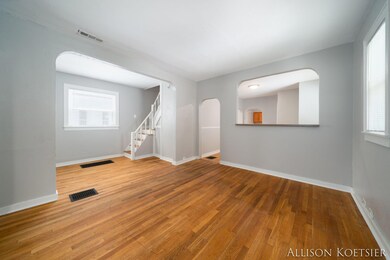 8-web-or-mls-209-lane-ave-sw