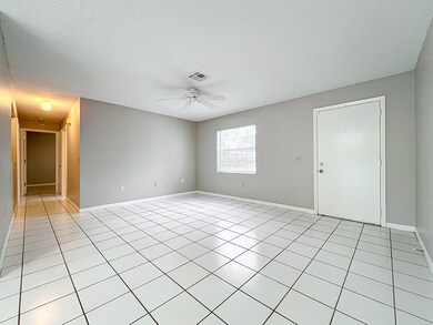 3684 N Sherwood Circle-23