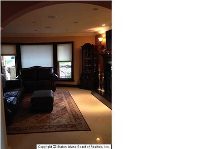 285 Ramapo Ave, Staten Island, NY 10309 - photo 3