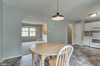 38537 Laurel Ridge Dr, Mechanicsville, MD 20659 - photo 7