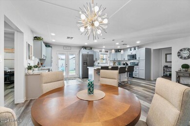 14-Dining & Kitchen