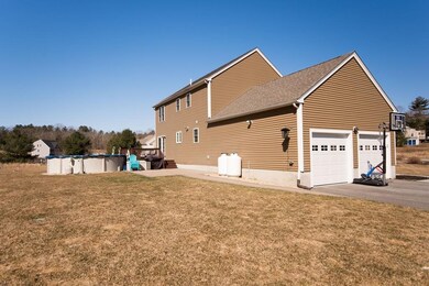 25 Sand Wedge Dr, Uxbridge, MA 01569 - photo 4