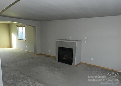 unlisted-address, Redmond, OR 97756 - photo 3