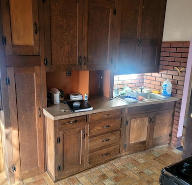 924 Grand St, Oshkosh, WI 54901 - photo 7