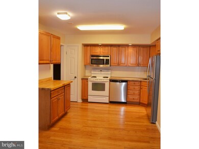 210 Bishop Dr, Aston, PA 19014 - photo 5