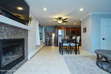 53 Foothill Ct, Staten Island, NY 10309 - photo 4