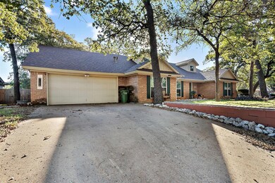 1100 Kathryn St, Hurst, TX 76053 - photo 2
