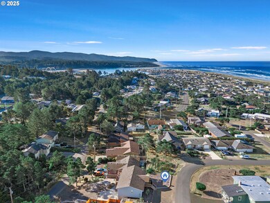 2202 NW Mokmak Lake Dr, Waldport, OR 97394 - photo 3