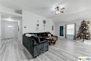 908 Risen Star Ln, Copperas Cove, TX 76522 - photo 6