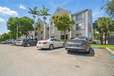 11133 SW 8th St unit 3069, Pembroke Pines, FL 33025 - photo 4