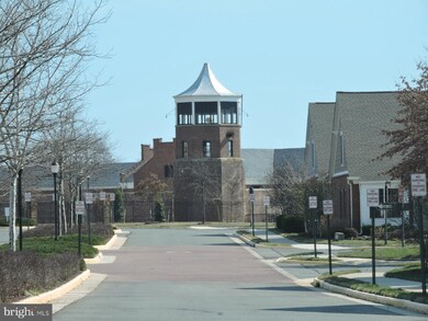 8980 Fascination Ct unit 211, Lorton, VA 22079 - photo 6