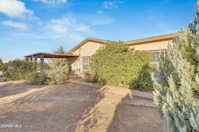 137 Magee Dr, Chaparral, NM 88081 - photo 6