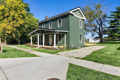 512 W Columbus St, West Liberty, OH 43357 - photo 3