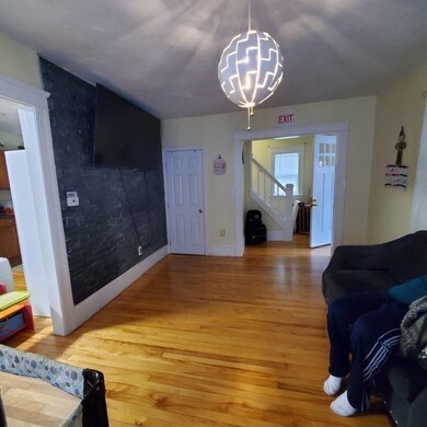 10 Garland St, Worcester, MA 01603 - photo 4