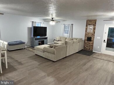 110 Turkey Foot Dr, Cabins, WV 26855 - photo 4