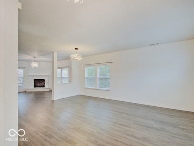 13315 Patriotic Way, Fishers, IN 46037 - photo 3