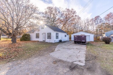 1521 Riblet St, Muskegon, MI 49445 - photo 4