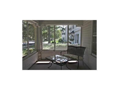 Screened in porch
