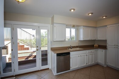 Kitchen 3 (1 of 1)