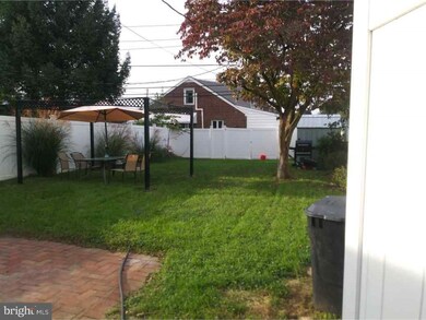 503 Emerson Ave, Reading, PA 19605 - photo 4