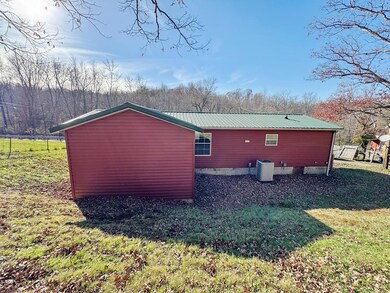 881 Ohio 233, Oak Hill, OH 45656 - photo 5