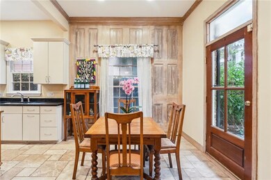 Breakfast nook