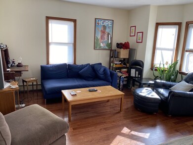 39 Quincy St unit 2, Somerville, MA 02143 - photo 2