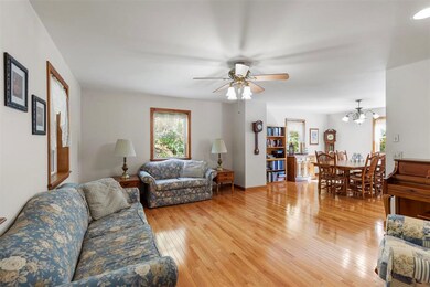 42 Sullivan Farm Dr, Rochester, NH 03868 - photo 5