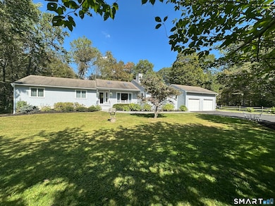 6 Katrina Cir, Bethel, CT 06801 - photo 5