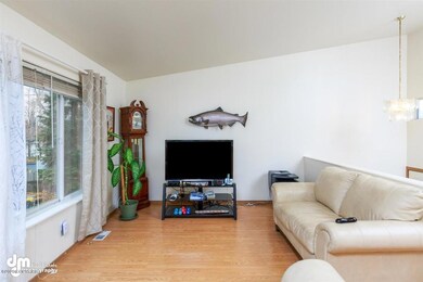 25-Living Room MS_0033