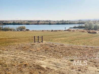 110 Otis Rd, Adrian, OR 97901 - photo 4