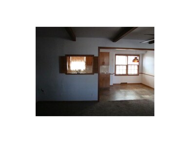 Pass thru from living room to kitchen - to the rig