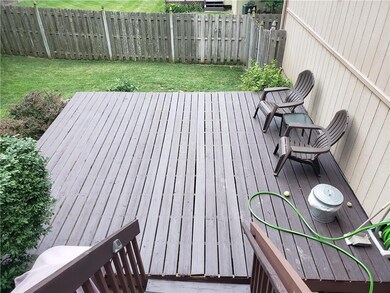 4815 Brownridge Dr, Shawnee, KS 66218 - photo 5