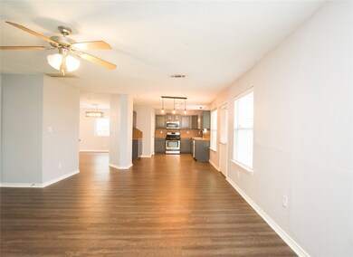 2419 Fox Water Dr, Spring, TX 77386 - photo 5