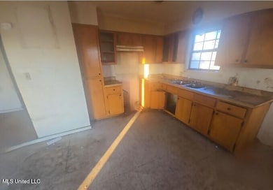 3305 Miller Rd, Itta Bena, MS 38941 - photo 2