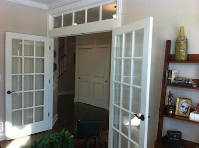 515 E 8th Ave, Naperville, IL 60563 - photo 4